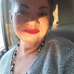 Meet your Posher, Cheri